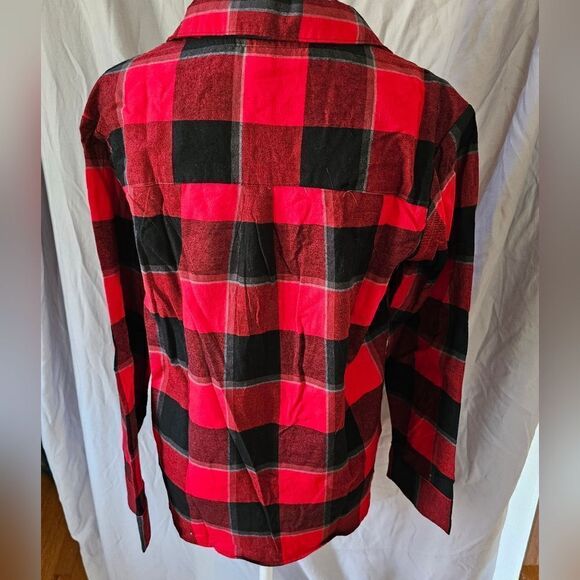 juniors size small red and black plaid flannel - Picture 3 of 5